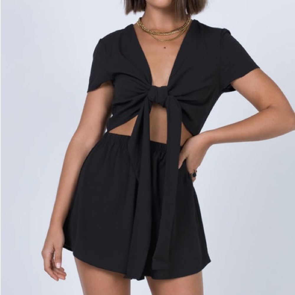 Princess Polly Ragnar Tie Front Romper Black Size 10